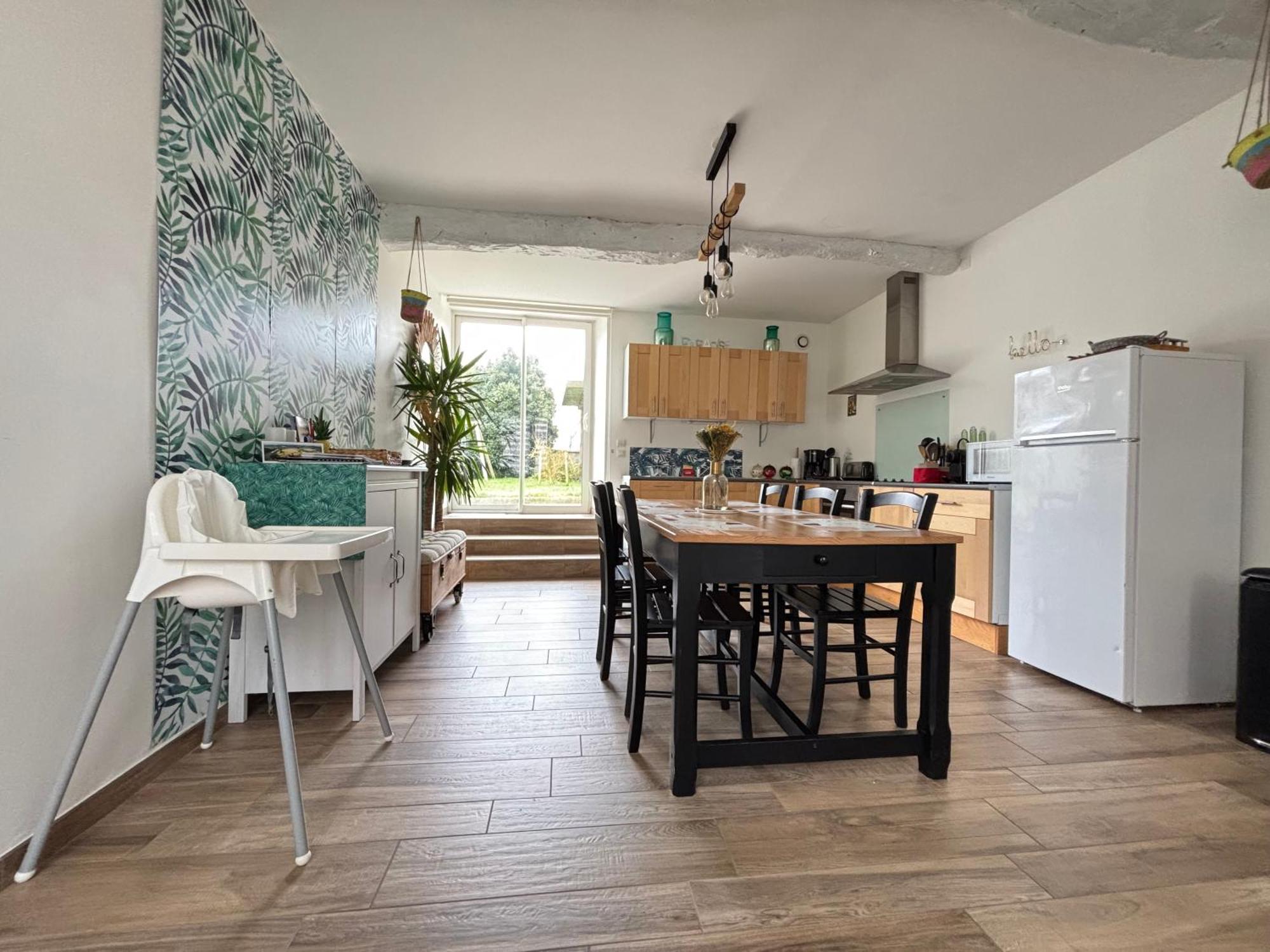 Maison avec jardin, près plages du débarquement, table ping pong, à 800 m d' Omaha beach adaptée jeunes enfants Vierville-sur-Mer Esterno foto